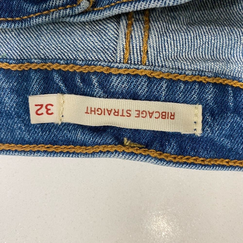 Levi’s Button Down Ribcage - image 4